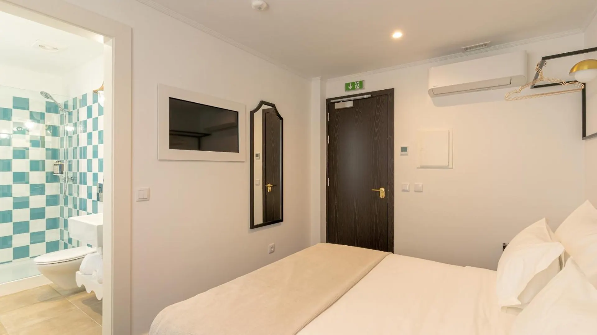 Westlight Lisboa Madalena Hotel