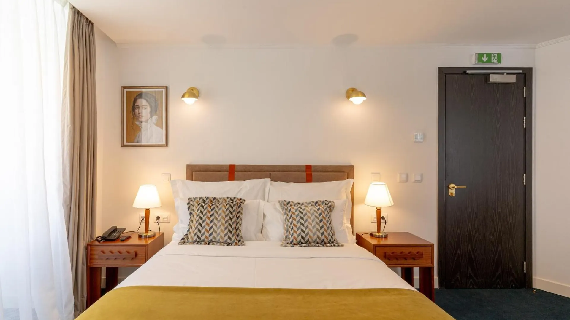 Westlight Lisboa Madalena Hotell